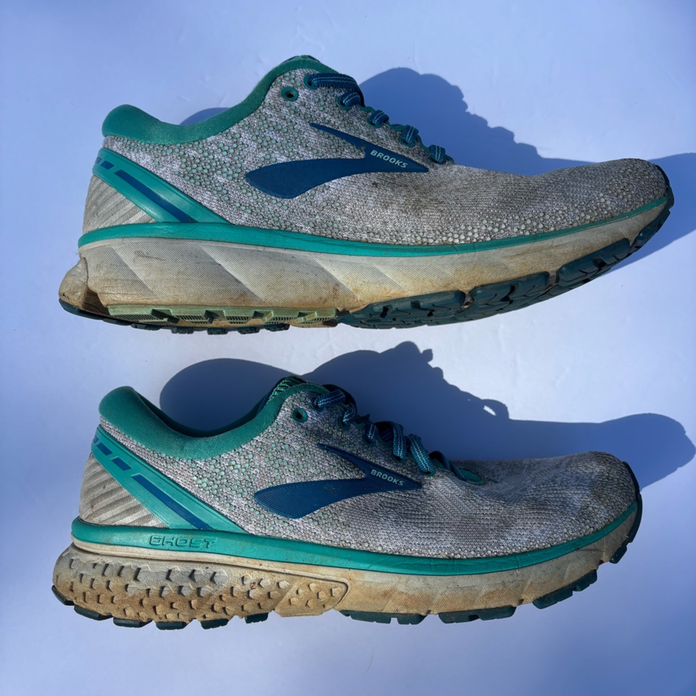 Brooks ghost 11 running shoes women’s size 9.5 - Picture 5 of 10